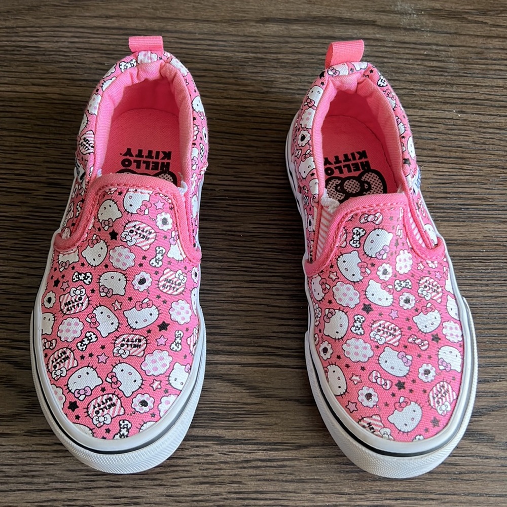 Hello Kitty Vans